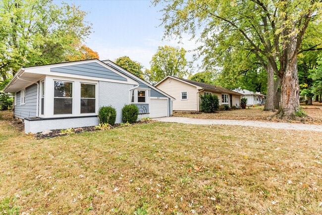 Photo - 1027 Curdes Ave