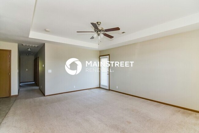Photo - 3 Bedroom Pet-Friendly Home in Pleasant Hi...