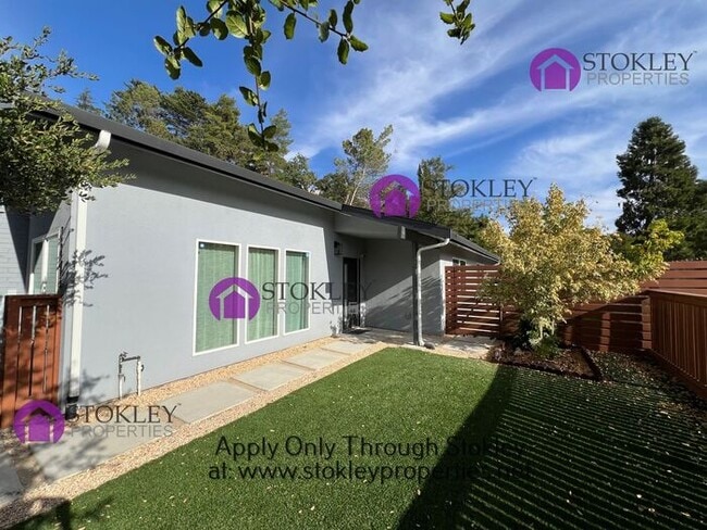 Photo - 1173 Bacon Way
