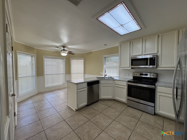 Photo - 304 Ashland Creek