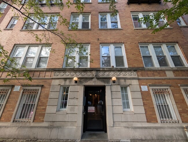 Photo - 6812 N Wayne Ave