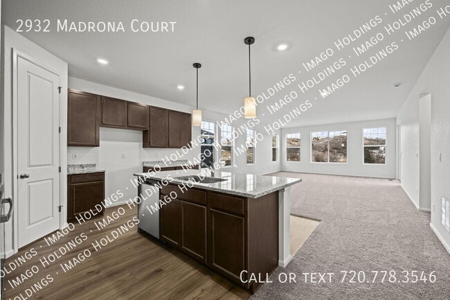 Photo - 2932 Madrona Ct