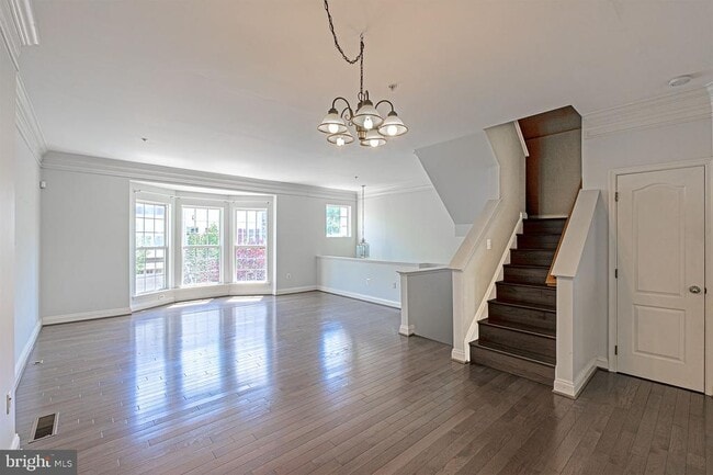 Photo - 107 Colville Dr