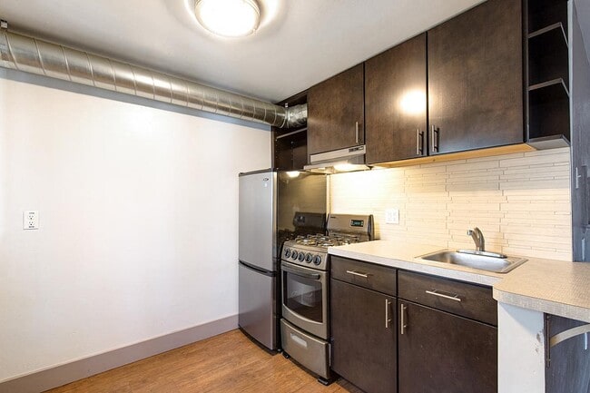 Photo - Altair Apartments