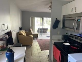 Photo - 450 SE 30th Dr