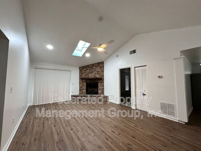 Photo - 2538 Green Spring Dr