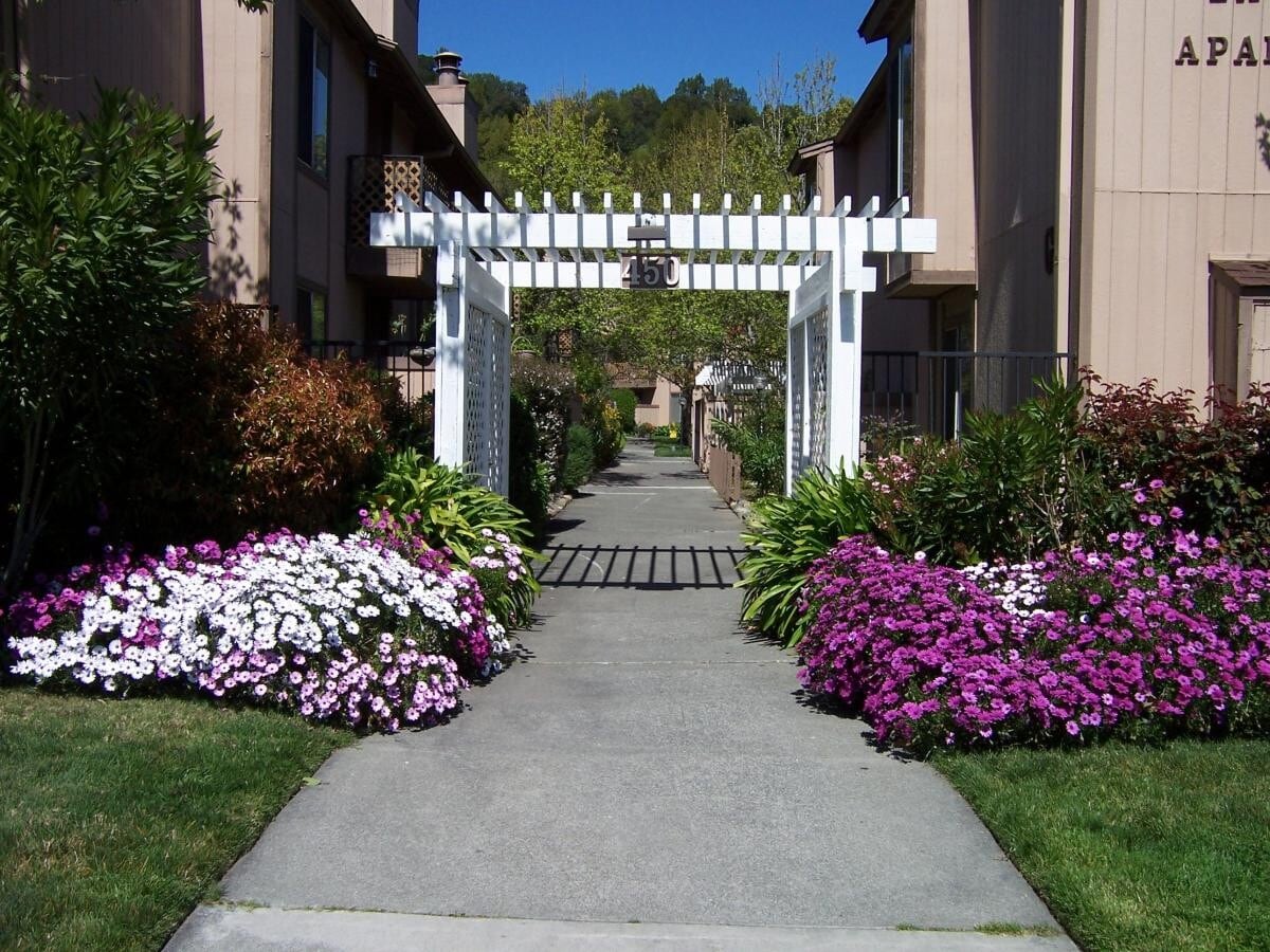 Photo - La Casa Novato