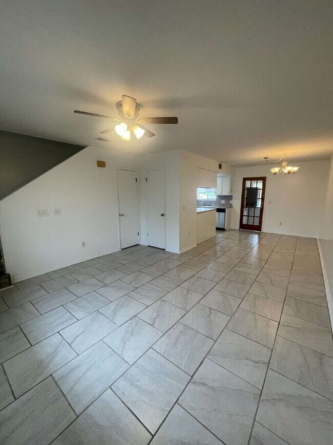 Photo - 5126 Lance St Unit B