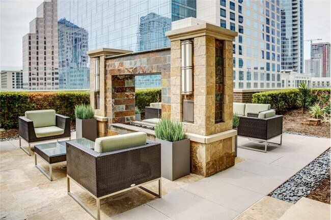 Photo - 302 Brazos St Unit S4-11