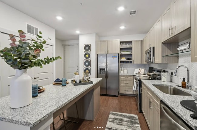 Photo - 2100 E Vickery Blvd Unit 146