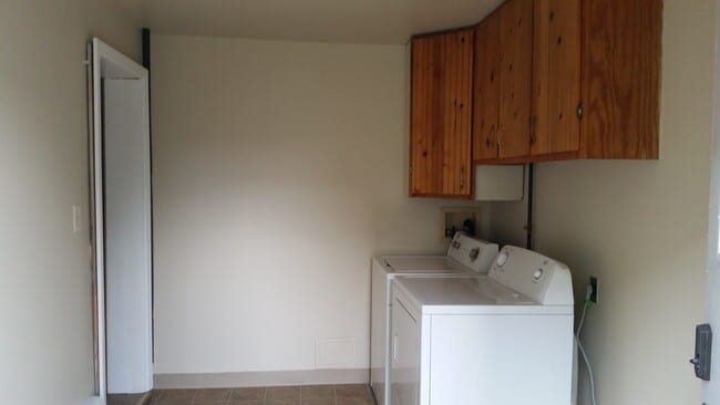 Photo - 212 West Bluff Street