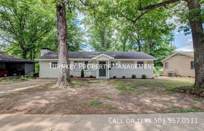 Photo - 14 S Wakefield Dr House