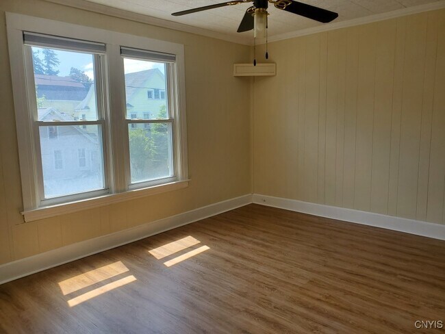 Photo - 243 Cleveland Ave