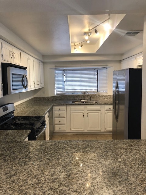 Photo - 3944 Edgemoor Way