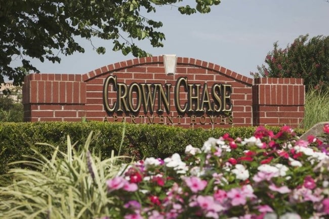 Crown Chase
