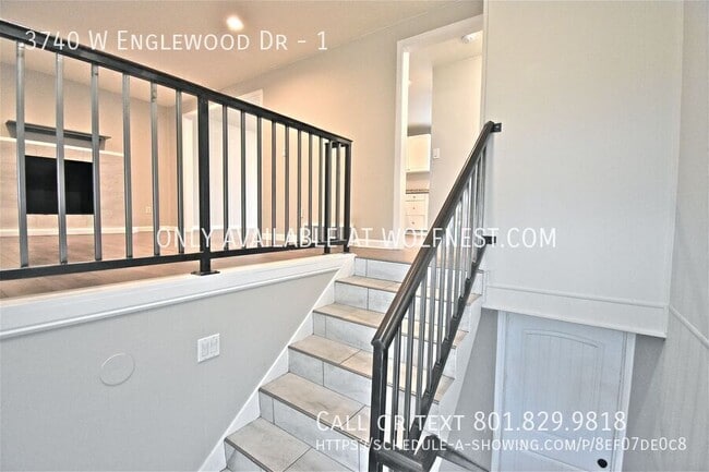 Photo - 3740 Englewood Dr Unit 1
