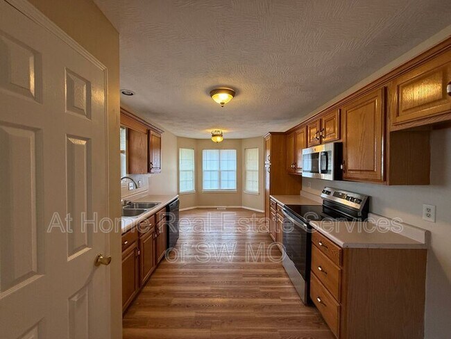 Photo - 421 Devonshire St