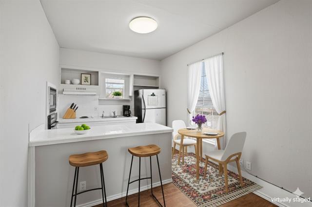 Photo - 909 W Chestnut St