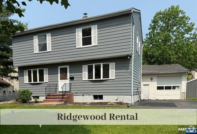 Building Photo - 726 Midwood Rd Rental