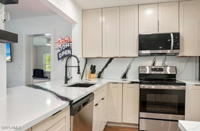 Photo - 173 7th St
