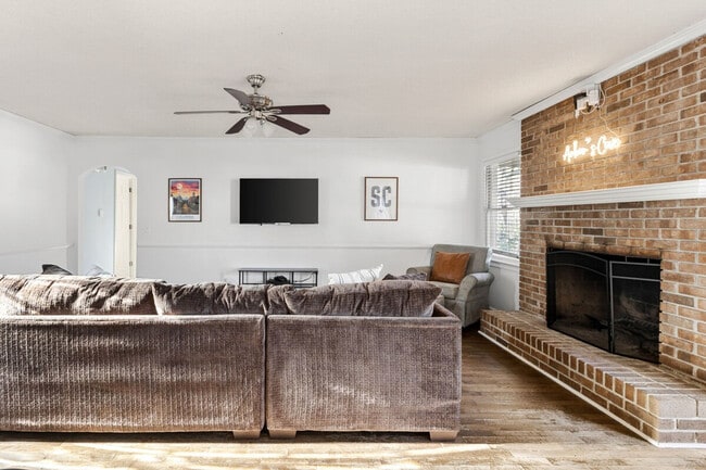 Photo - 46 Forest Trail Ct Unit ID1377472P