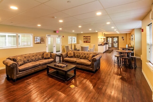 Photo - Broad Street Commons