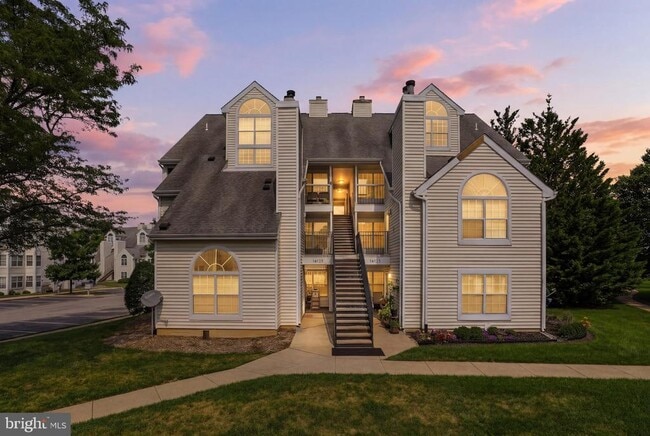 Building Photo - 14124 Bowsprit Ln Unit 809