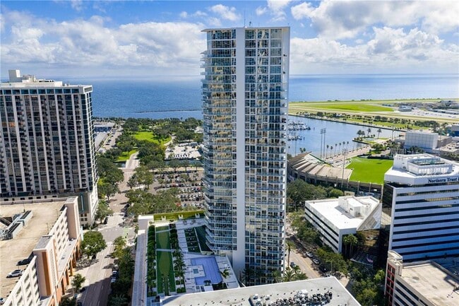 Building Photo - 145 2nd Ave S Unit 614