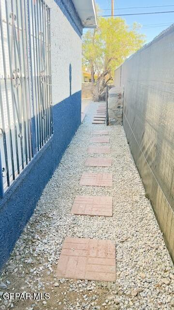 Photo - 8804 Kenneth St