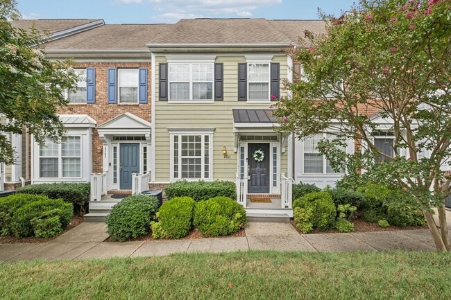 Building Photo - 4705 Brighton Village Dr