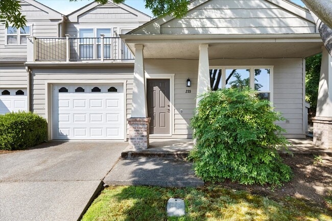 Photo - 235 Jackson Creek Dr