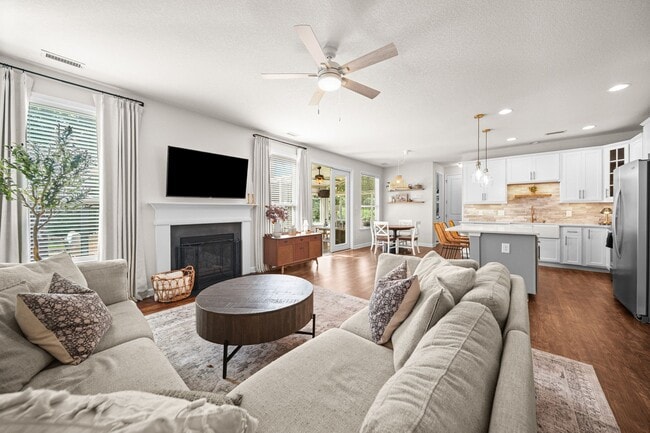 Photo - 1113 McKee Farm Ln