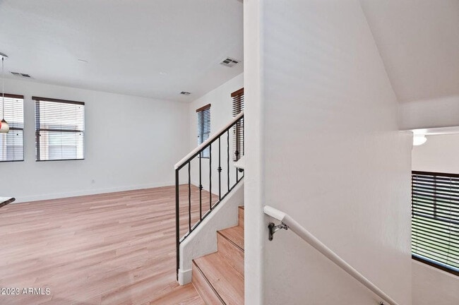 Photo - 968 W Aspen Way