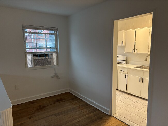 Photo - 5224 8th Rd S Unidad 4