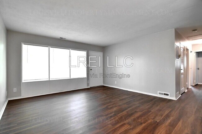 9909 Plaudit Way