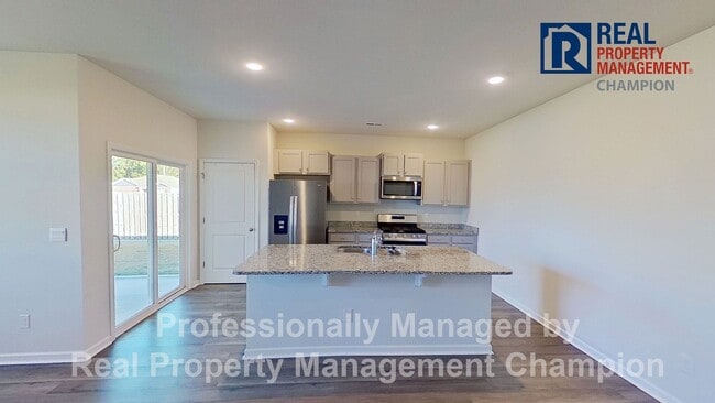 Photo - Beautiful 3 BD/2 BA Home in Riverside