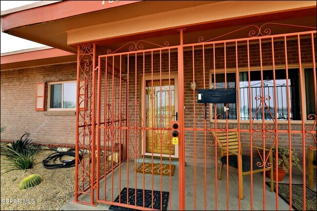 Photo - 7830 Basswood Ave