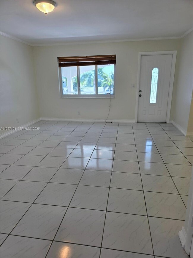 Photo - 501 Blue Heron Dr Unit 319-A