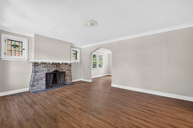 Photo - 7310 Drexel Dr