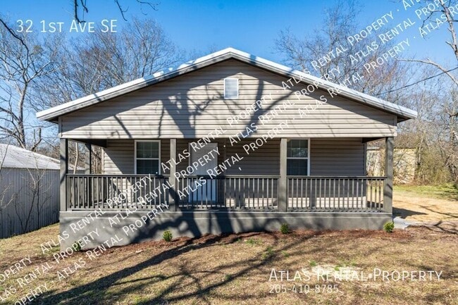 Building Photo - 32 1st Ave SE