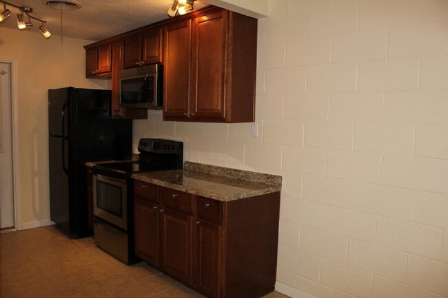Photo - 3 BEDROOM DUPLEX, BISD