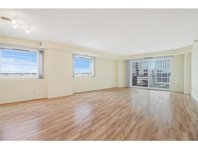 Photo - 66 9th St E Unit 1315