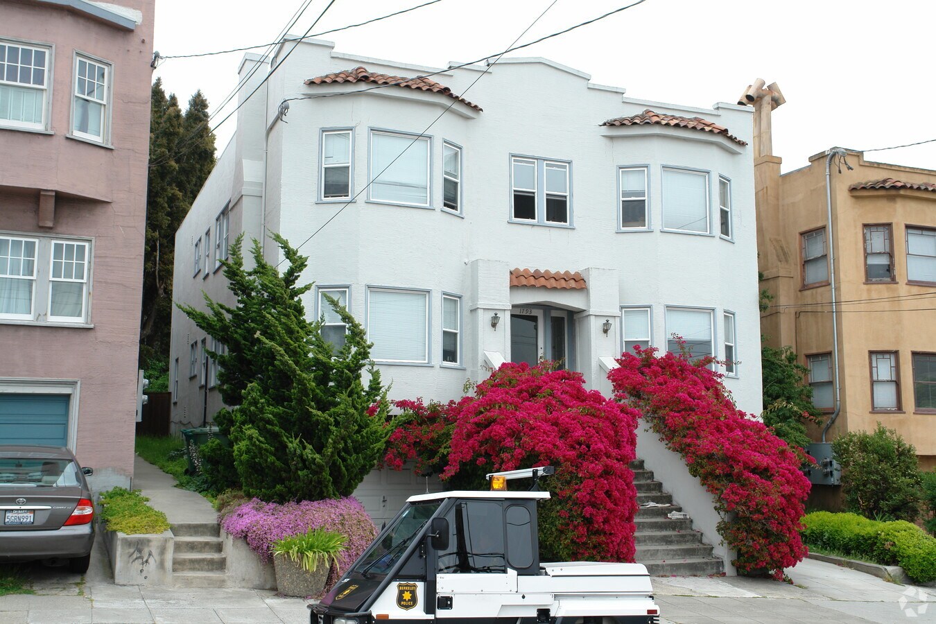 Photo - 1793 Oxford St