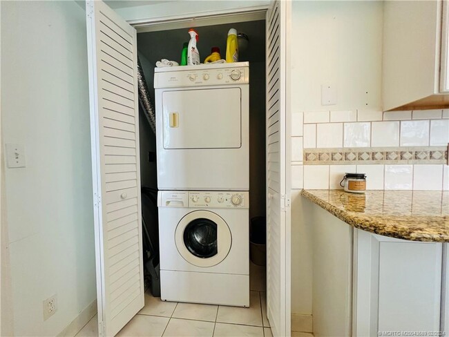 Photo - 3442 NE Causeway Blvd Unit 302