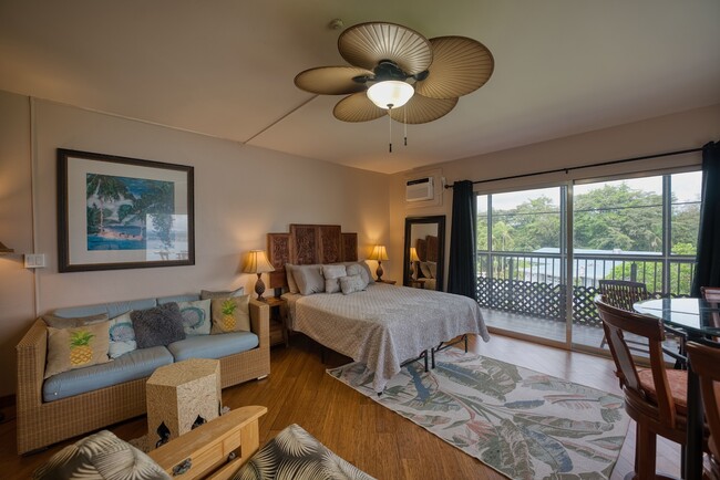 Photo - 355 Kalanianaole St