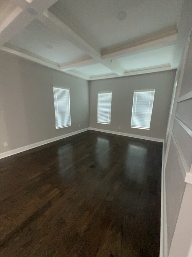 Building Photo - 401 Walton St Rental