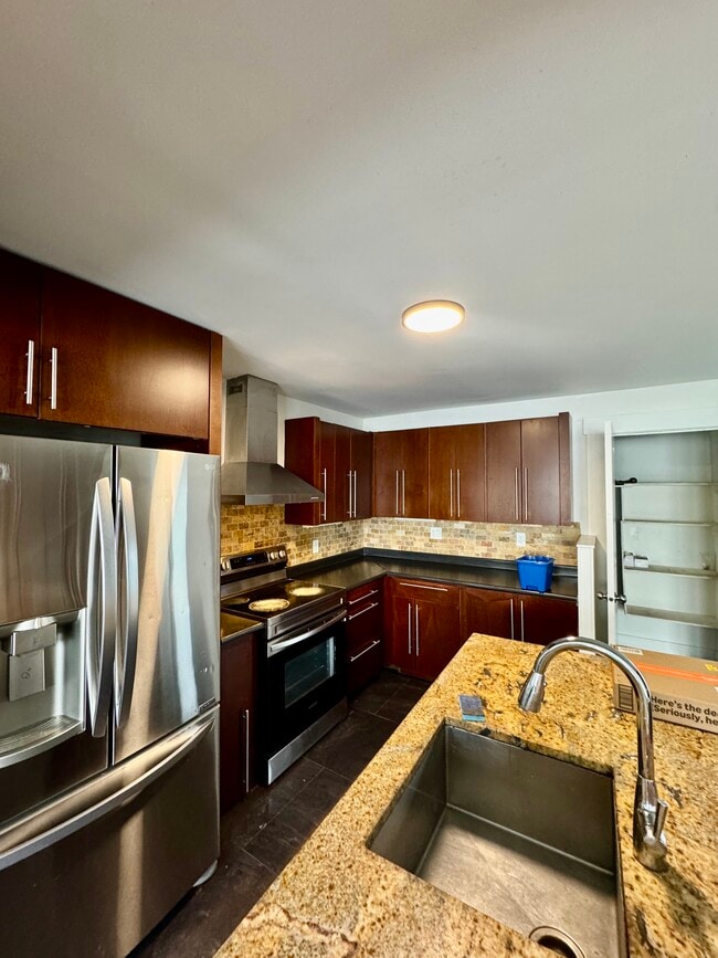 Building Photo - 1016 Maitland Ave Unit A