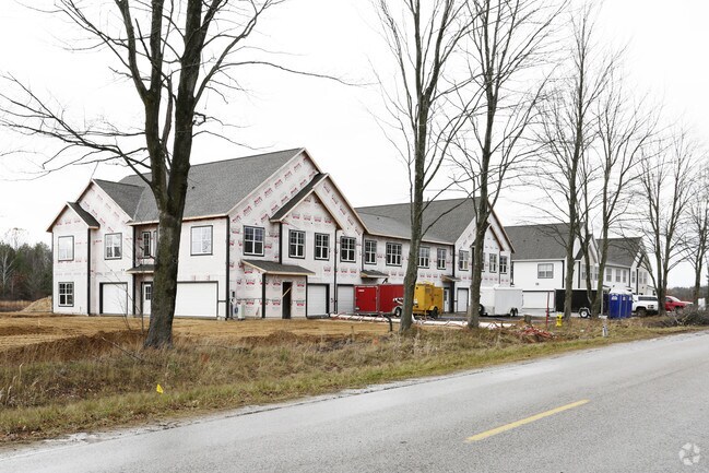 Building Photo - Platinum Pines Rental