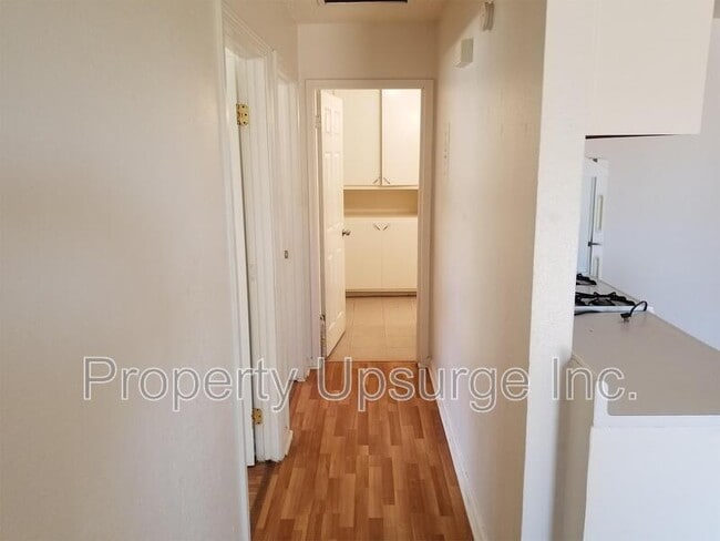 Photo - 175 Oroview Dr