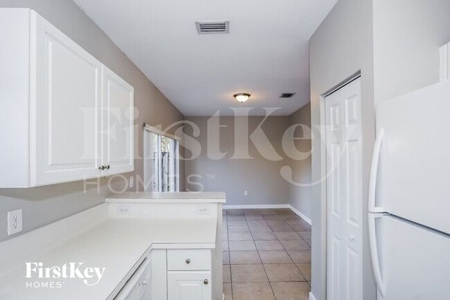 Photo - 2503 NE 41st Pl